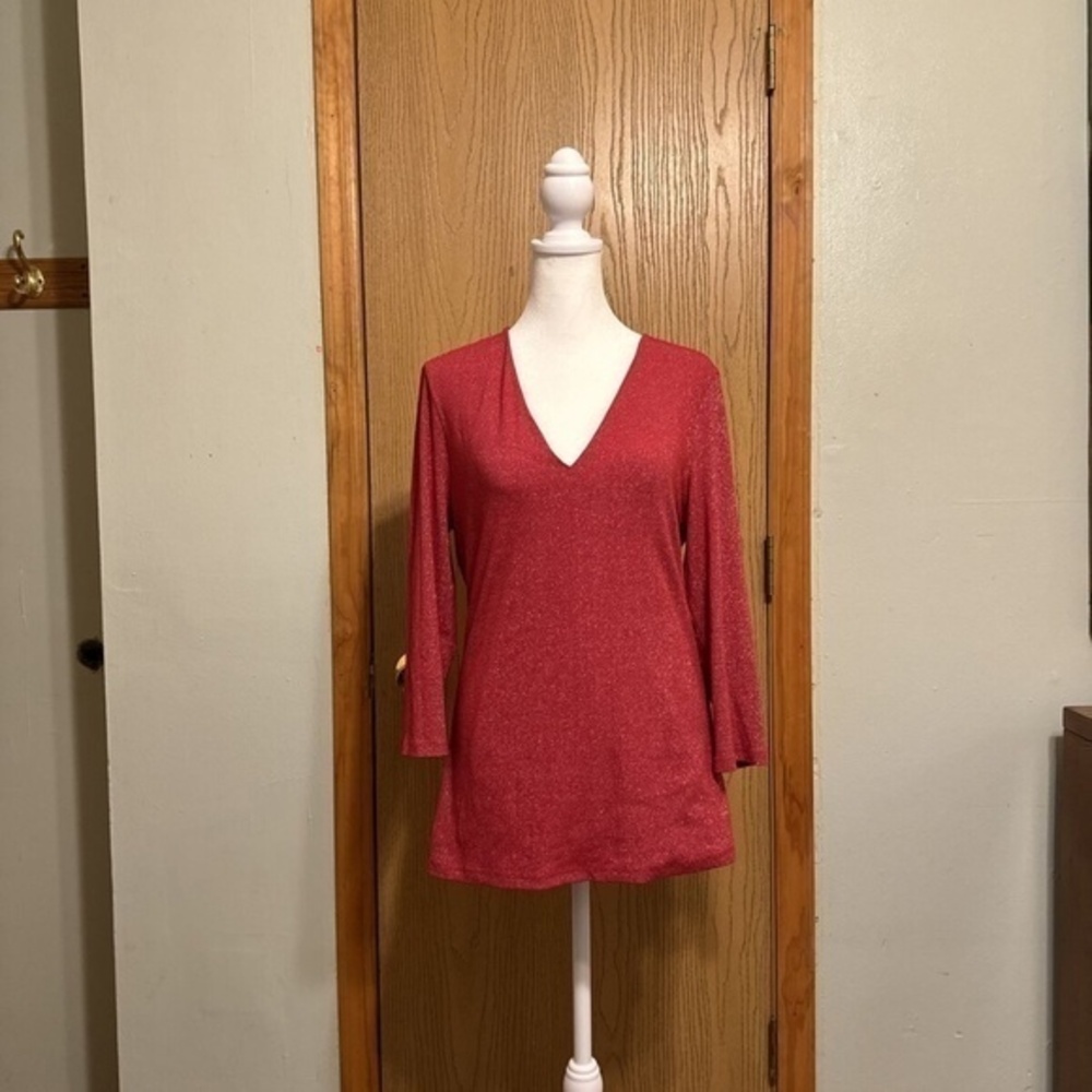 Inc. International Concepts XL Metallic Red 3/4 Sleeve V-Neck Knit Top - EUC